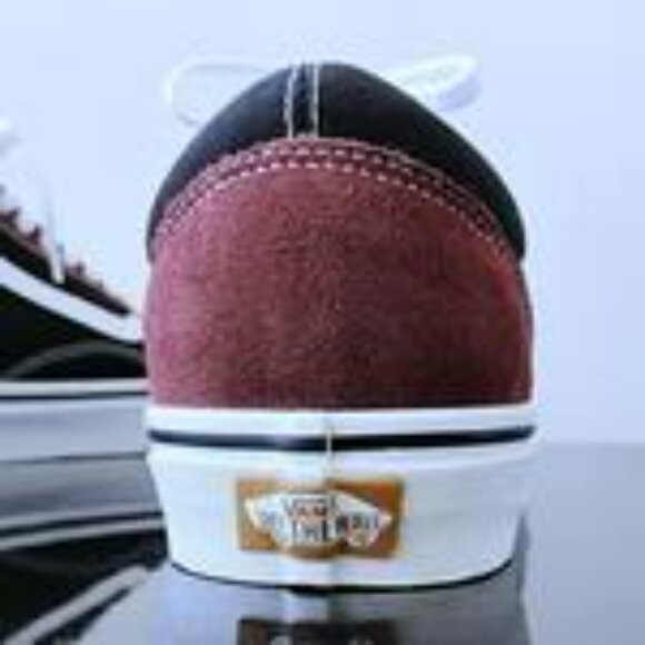 Vans Men's Old Skool Color Block Sneaker in Nice Color Combo Black / Brown - Picture 7 of 12